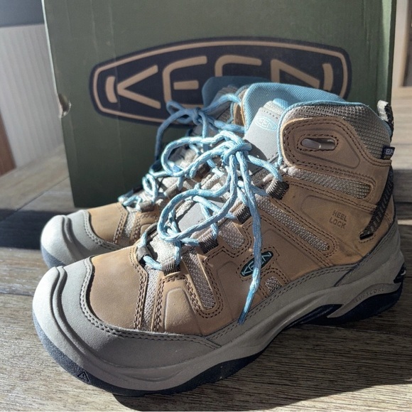 Keen Leather Hiking Boots NIB - Picture 2 of 10